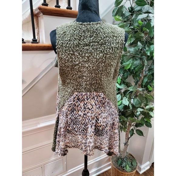 101 Idees Women's Green Cotton & Acrylic Sleeveless Knit Sweater Size Small - Picture 7 of 12